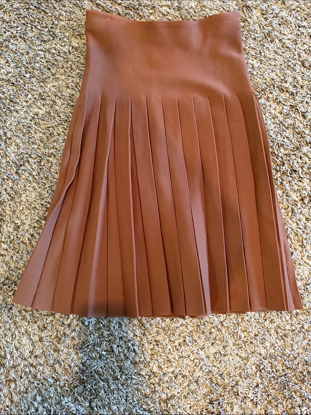 Apparalel infinity brown pleated skirt